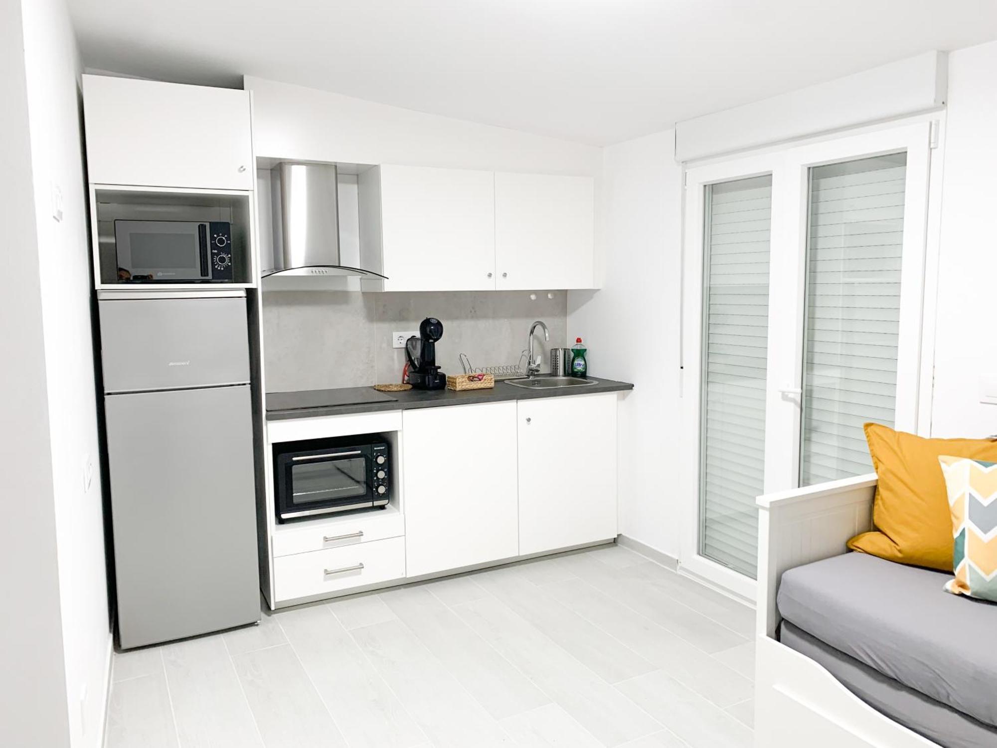 Estudio Con Terraza En La Playa 산신소 외부 사진